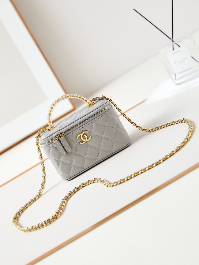 CHANEL MINI CLUTCH WITH CHAIN AP3820 light gray