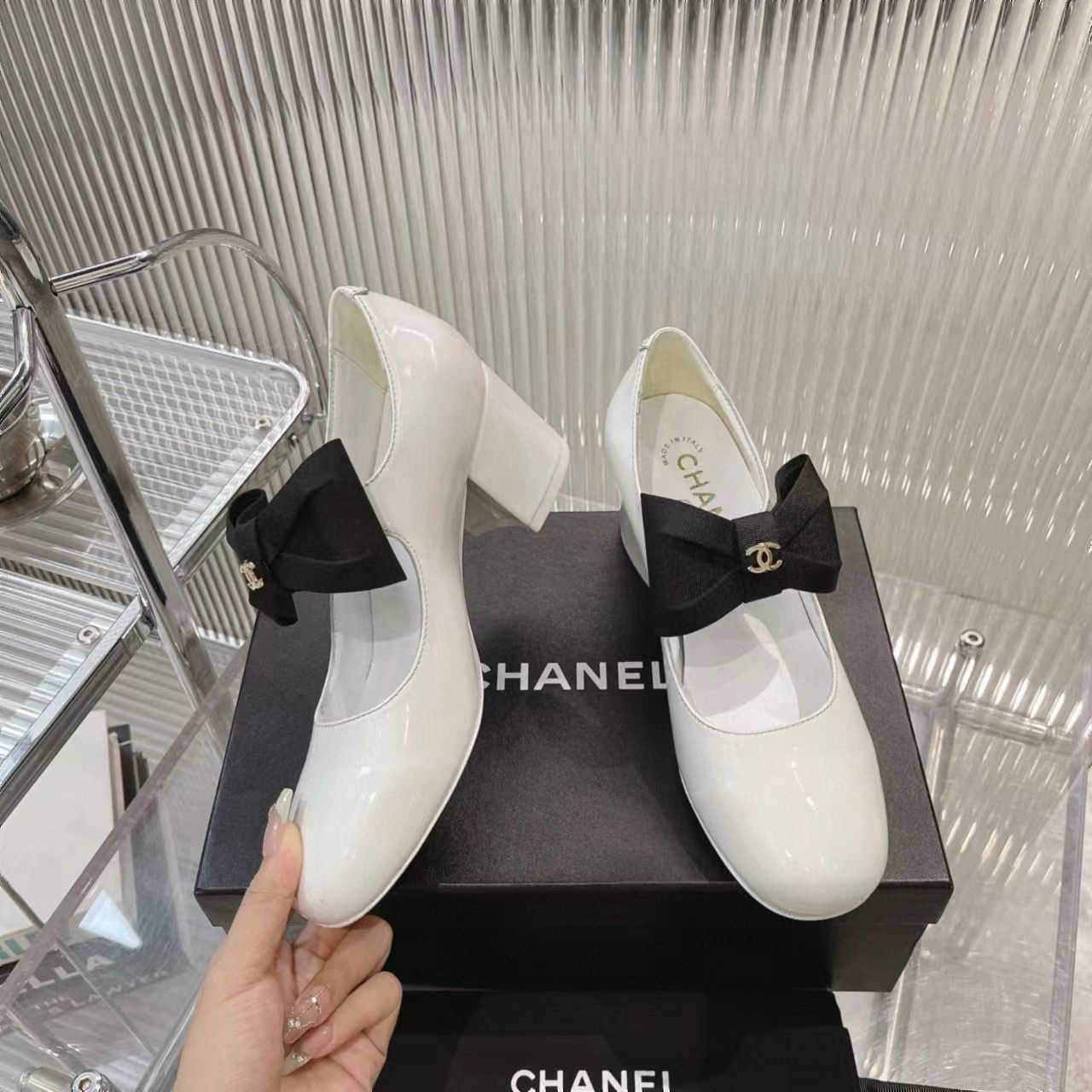 Chanel 24C Bow Mary Jane Shoes Original Patent Calf Leather 55MM Heels C85923 White