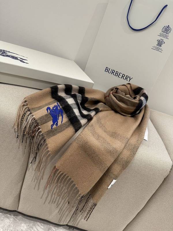 Burberry Scarf BBC00172 Burberry Scarf BBC00172