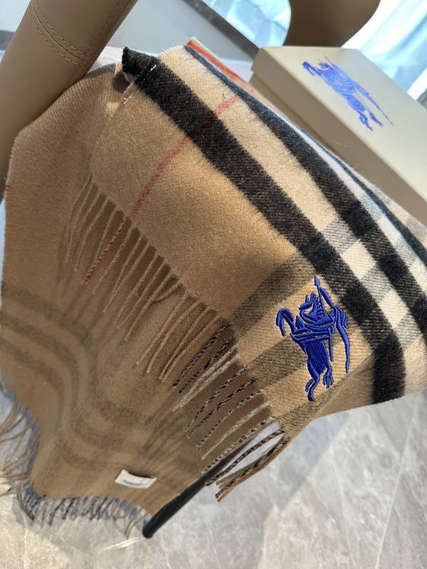 Burberry Scarf BBC00172 Burberry Scarf BBC00172