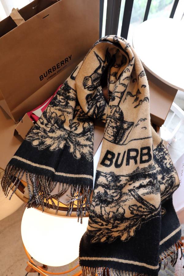 Burberry Scarf BBC00182 Burberry Scarf BBC00182