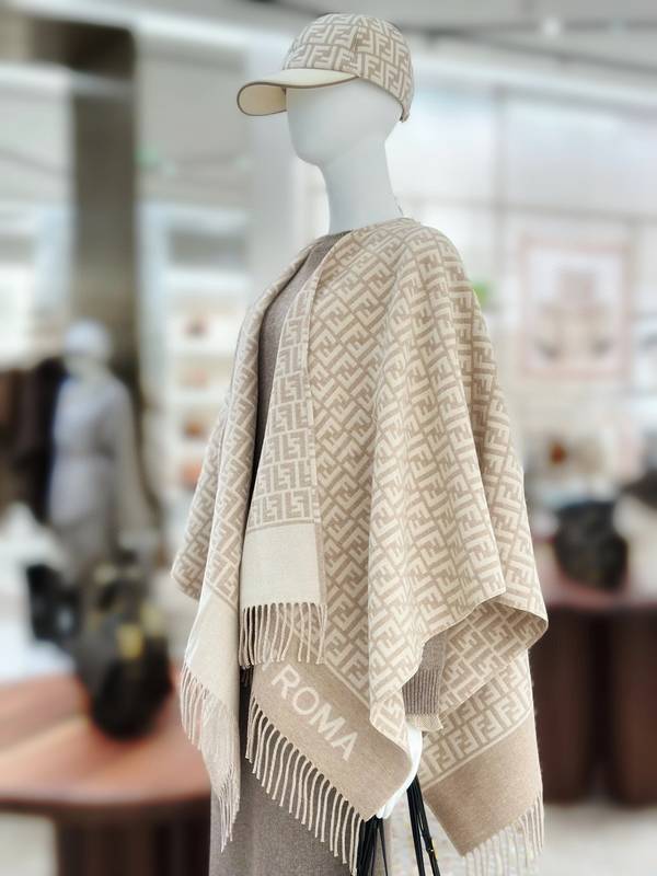 Fendi Cloak FDC00130 Fendi Cloak FDC00130