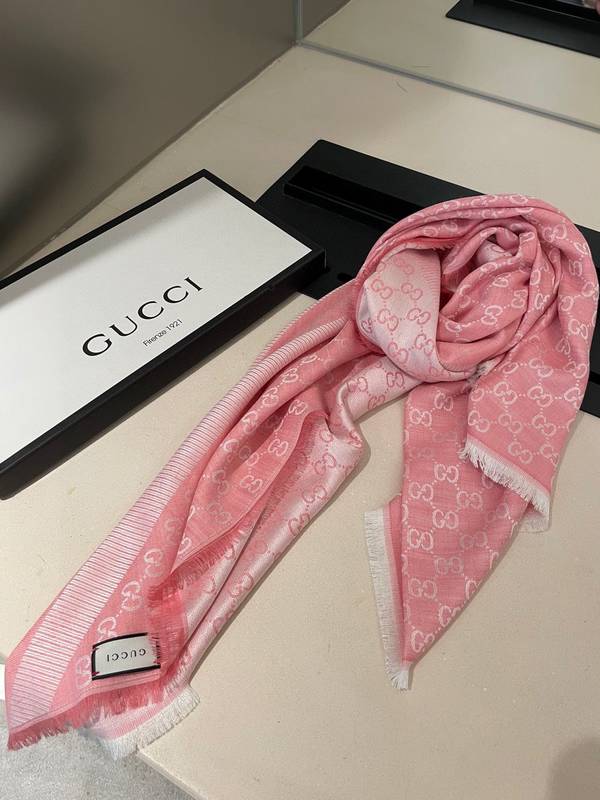 Gucci Scarf GUC00389 Gucci Scarf GUC00389