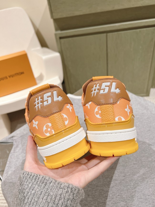 Louis Vuitton Sneaker 45037-4