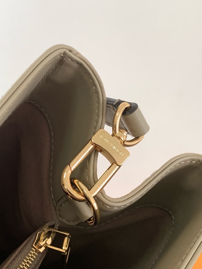 Louis Vuitton NEW Avenue MM M25575 gray