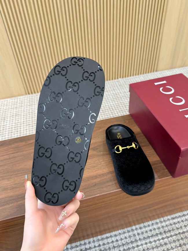 Gucci Slippers 45063-3
