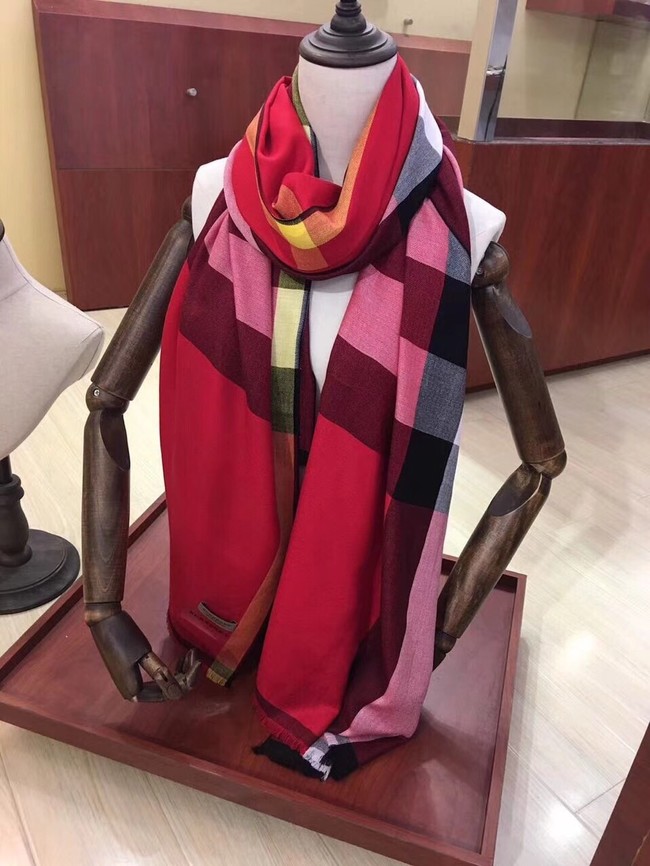 Burberry Shawl Wool Silk and Cotton KY189