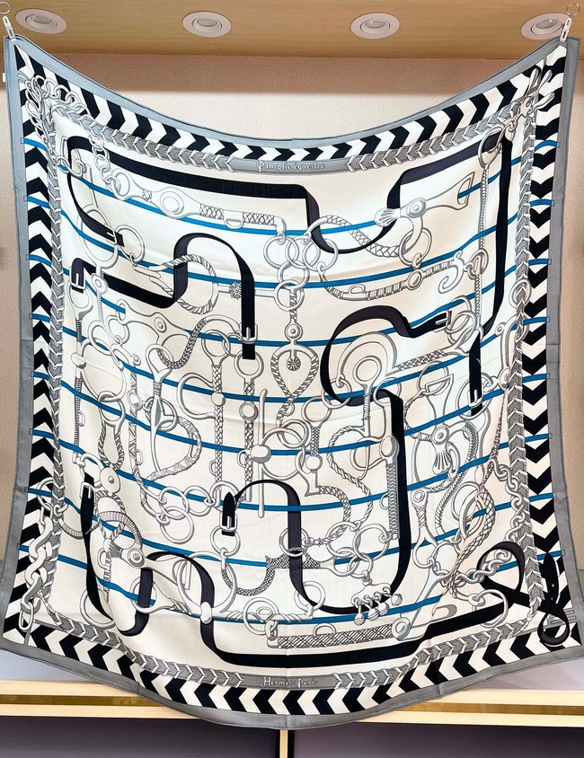 Hermes Shawl Cashmere and Silk 06397