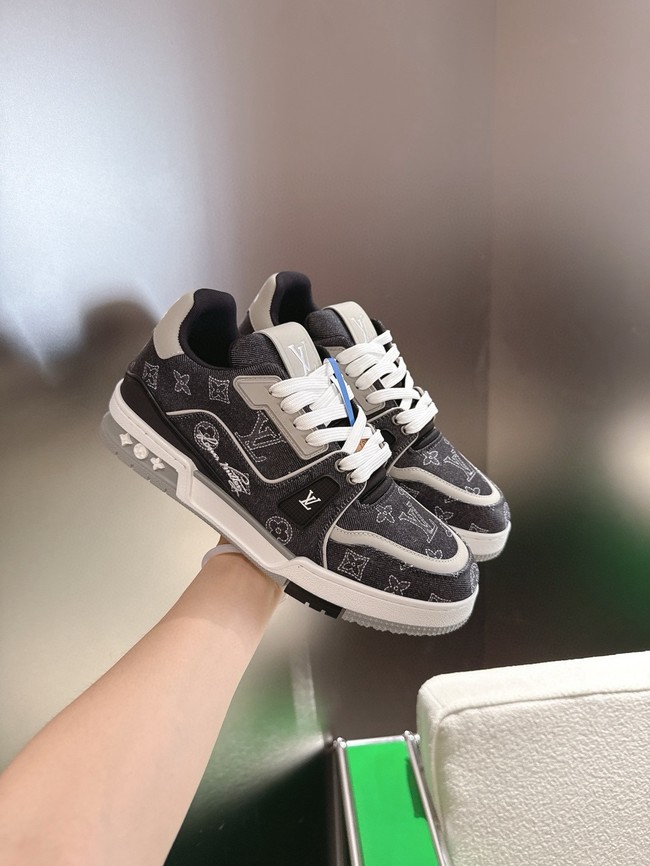 Louis Vuitton sneaker 45121-1