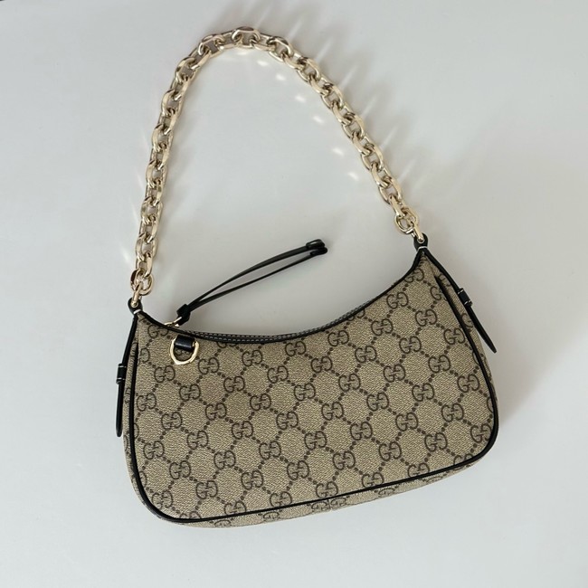 Gucci GG Emblem small shoulder bag 847447 black