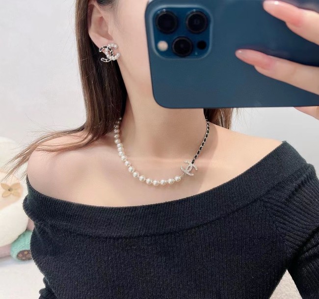 Chanel necklace CE81636