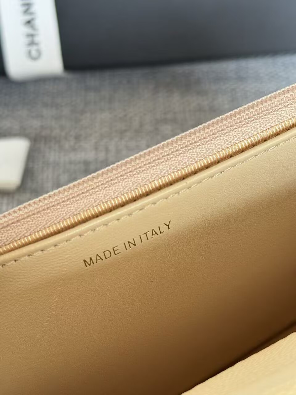 Chanel WOC Original Caviar Leather Flap cross-body bag CF33814 Beige Gold chain Chanel WOC Original Caviar Leather Flap cross-body bag CF33814 Beige Gold chain