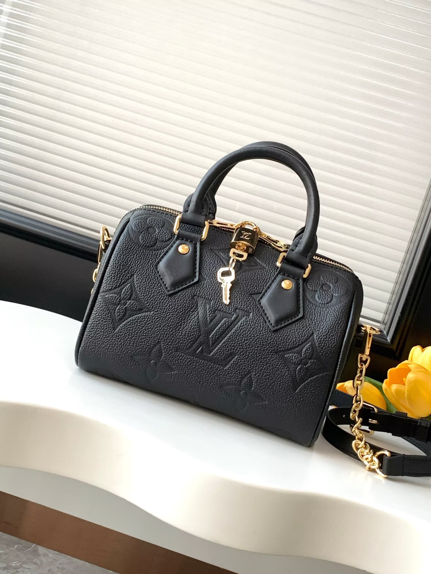 Louis Vuitton Speedy Bandouliere 25 M14043 Black Louis Vuitton Speedy Bandouliere 25 M14043 Black