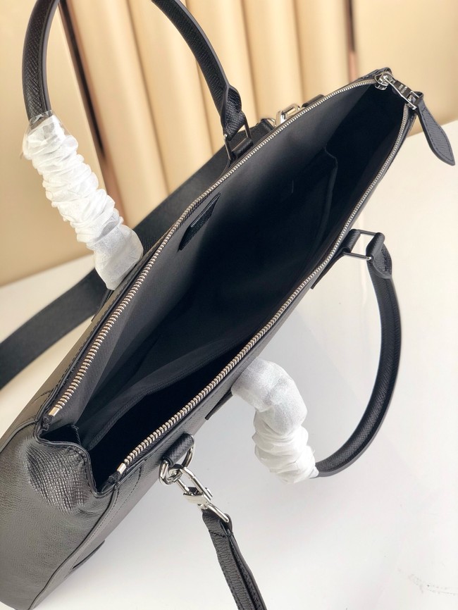 Louis Vuitton PORTE-DOCUMENTS VOYAGE M30810 black