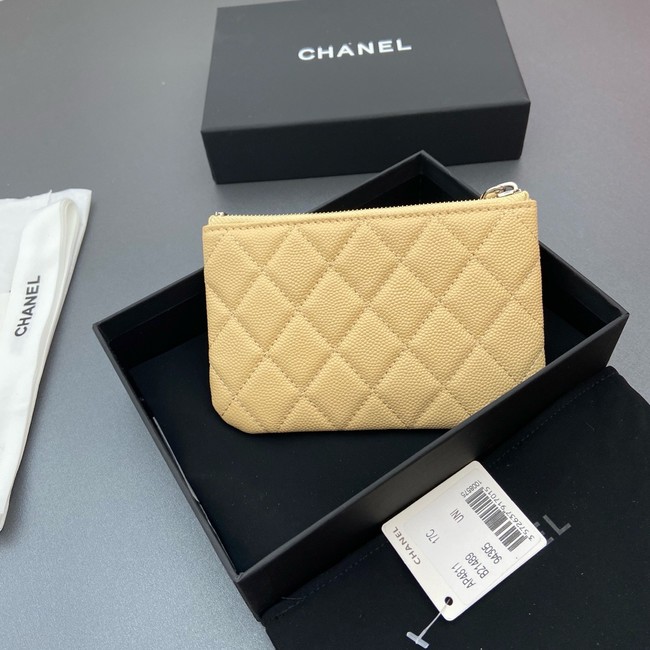 Chanel Zipped Pocket wallet S4811 yellow