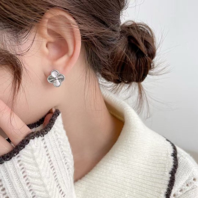 Van Cleef & Arpels Earring CE81766