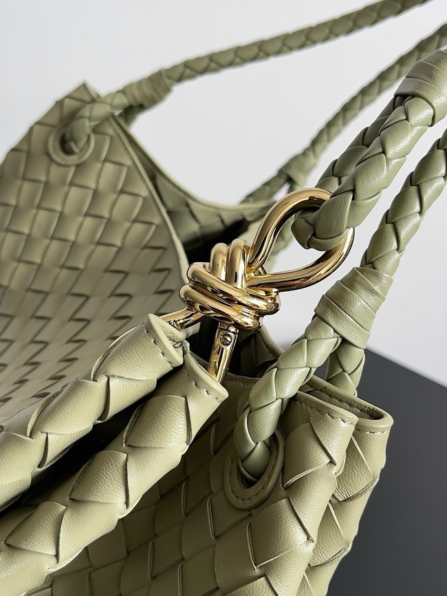 Bottega Veneta Parachute 826212 Pickle&Brass finish