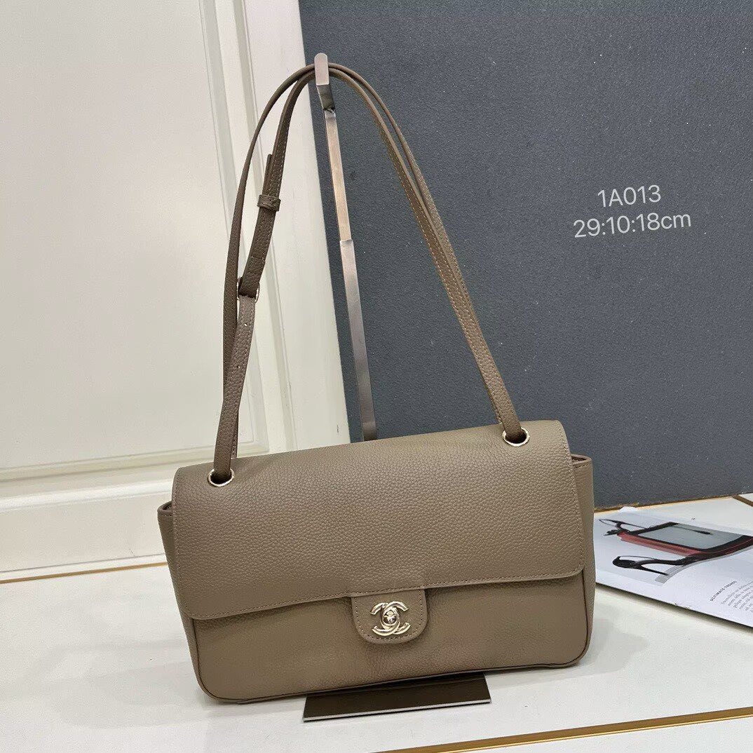 Chanel 26SS Original Leather Tote Shopping Bag 1A013 Gray Chanel 26SS Original Leather Tote Shopping Bag 1A013 Gray