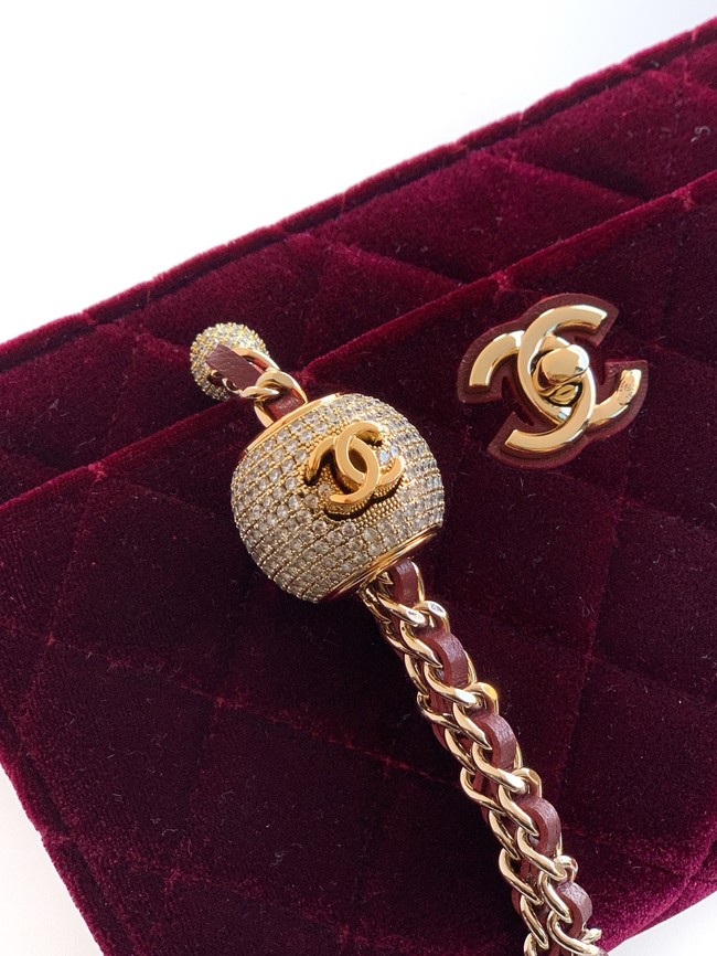 Chanel velvet Wallet On Chain AP1450 red