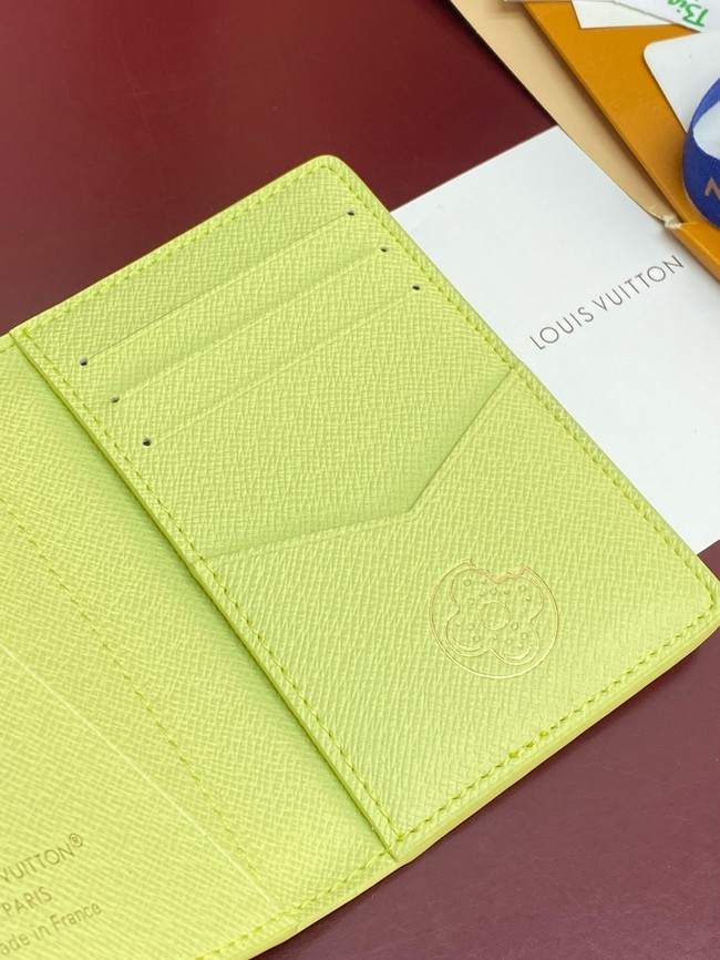 Louis Vuitton Passport Cover M28040 Pistachio