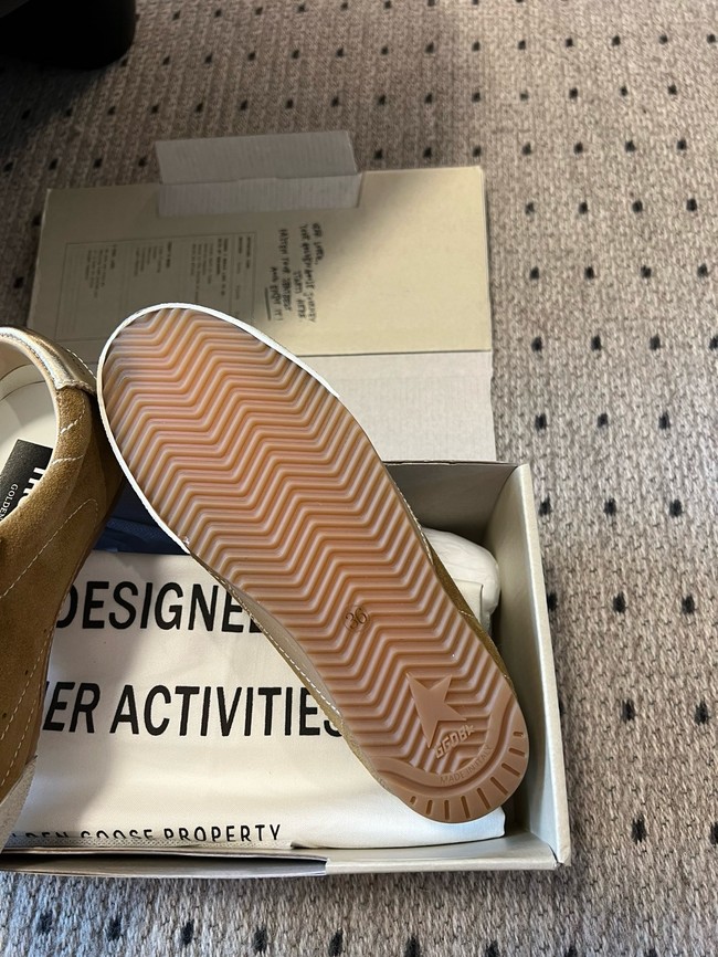 GOLDEN GOOSE DELUXE BRAND flats 66925-5