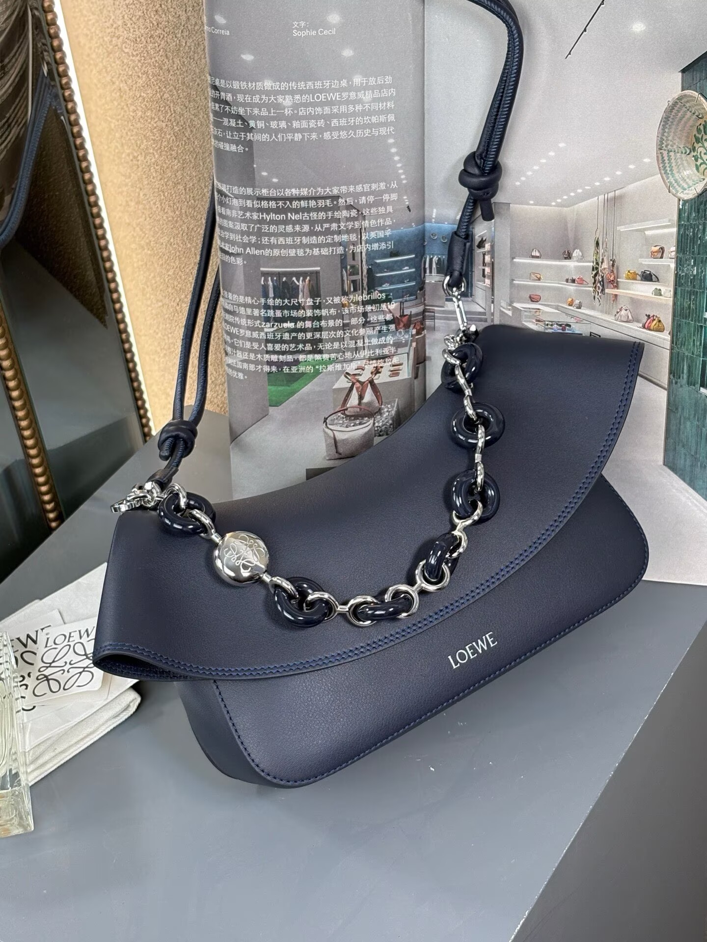 Loewe Ola Original Leather Fashion Handbag L53012 Navy Loewe Ola Original Leather Fashion Handbag L53012 Navy