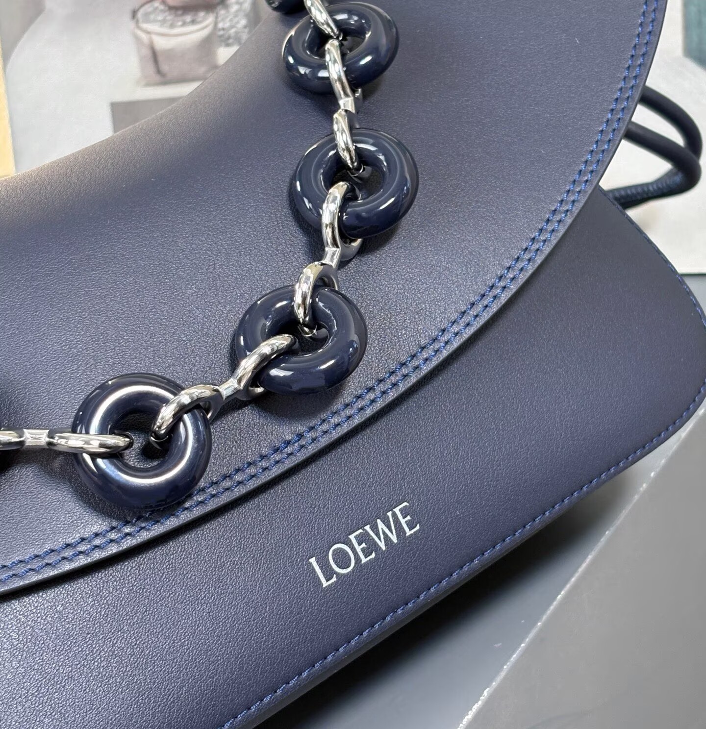 Loewe Ola Original Leather Fashion Handbag L53012 Navy Loewe Ola Original Leather Fashion Handbag L53012 Navy