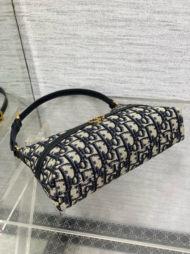 Small DiorTravel Nomad Pouch Blue Dior Oblique Jacquard 5267