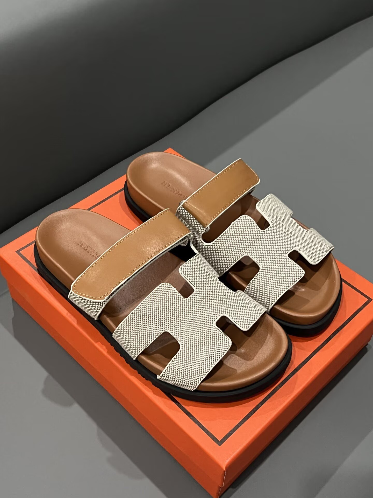 Hermes Sandals Shoes H20360-8