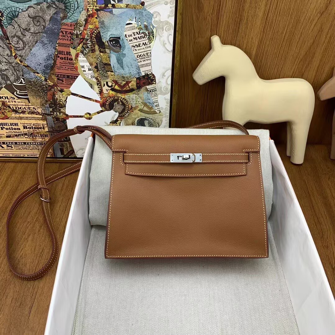 Hermes Kelly Danse Original Evercolor Leather 22CM KL22 Brown Silver-Tone Hermes Kelly Danse Original Evercolor Leather 22CM KL22 Brown Silver-Tone