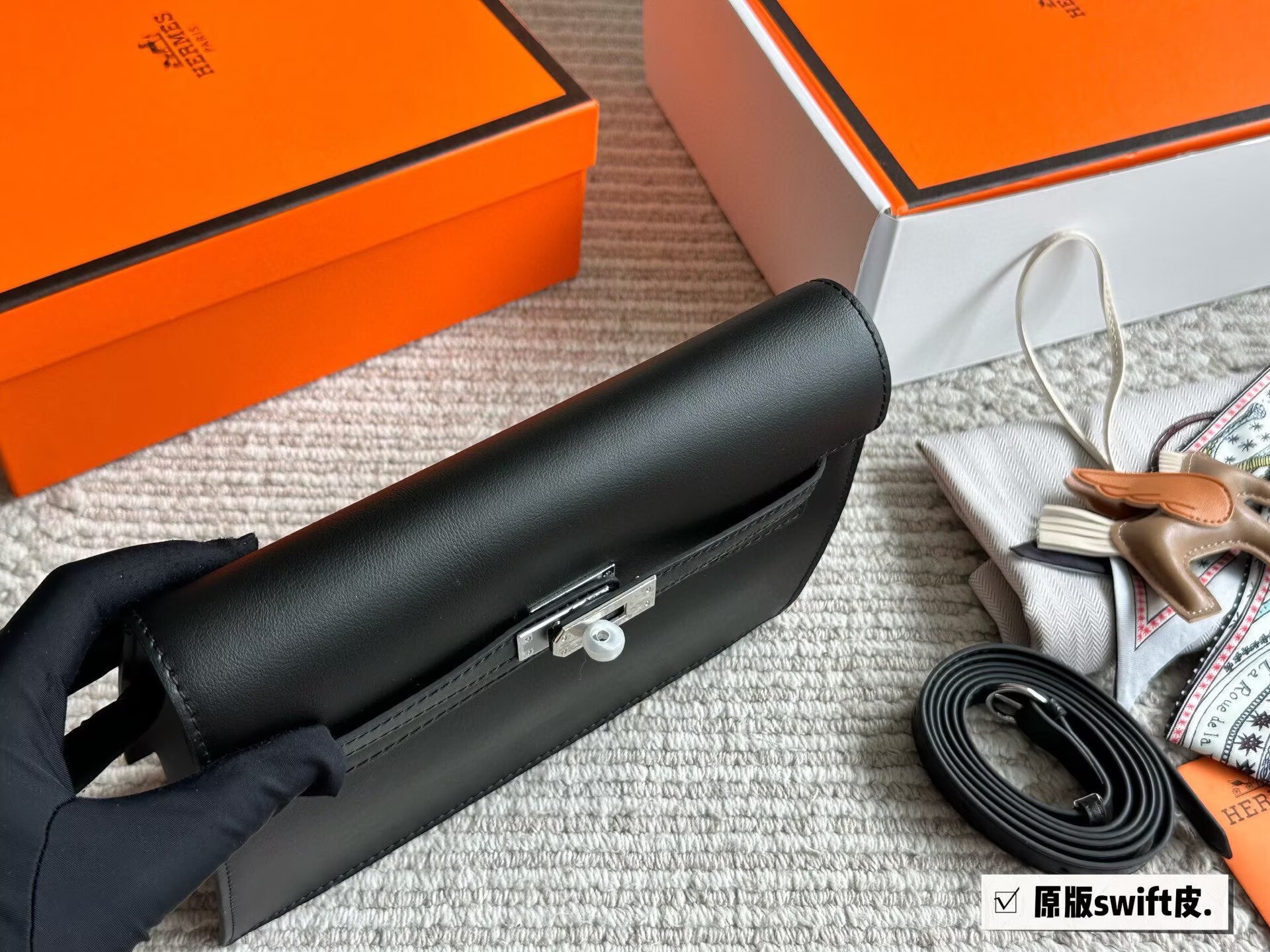 Hermes Kelly Danse Original Swift Leather 22CM KL22 Black