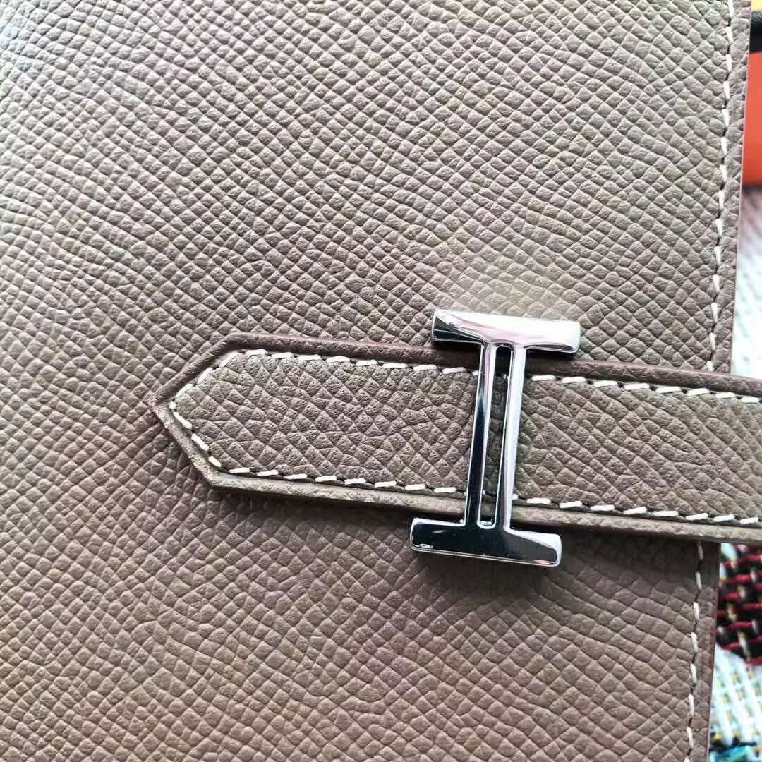 Hermes Bastia Epsom card case H2239 Gray Hermes Bastia Epsom card case H2239 Gray